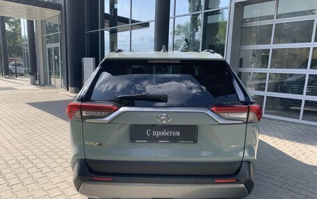 Toyota RAV4, 2020 год, 3 100 000 рублей, 4 фотография