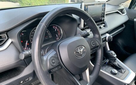 Toyota RAV4, 2020 год, 3 100 000 рублей, 25 фотография