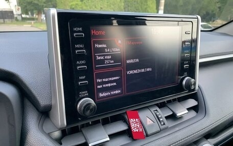 Toyota RAV4, 2020 год, 3 100 000 рублей, 22 фотография
