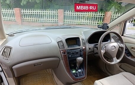 Toyota Harrier, 2000 год, 650 000 рублей, 9 фотография