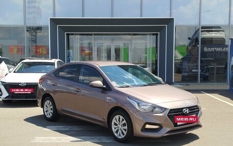 Hyundai Solaris II рестайлинг, 2019 год, 1 300 000 рублей, 3 фотография