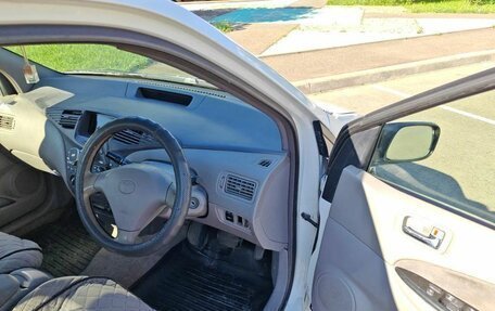 Toyota Prius IV XW50, 1999 год, 165 000 рублей, 9 фотография