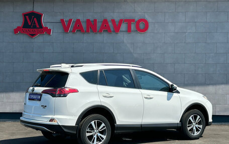 Toyota RAV4, 2019 год, 2 510 000 рублей, 5 фотография