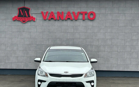 KIA Rio IV, 2017 год, 1 390 000 рублей, 2 фотография