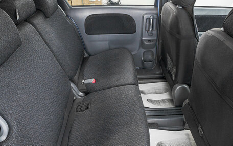 Toyota Sienta I, 2012 год, 899 000 рублей, 21 фотография
