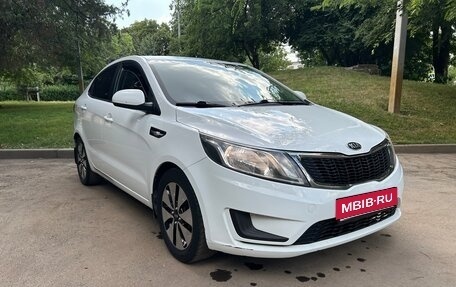 KIA Rio III рестайлинг, 2014 год, 790 000 рублей, 6 фотография