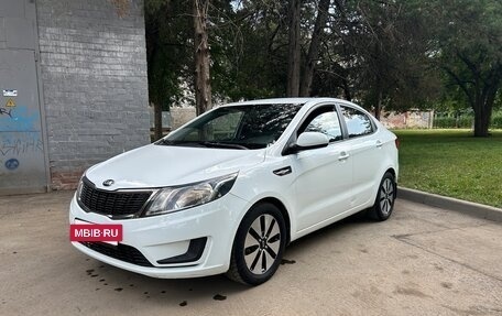 KIA Rio III рестайлинг, 2014 год, 790 000 рублей, 3 фотография