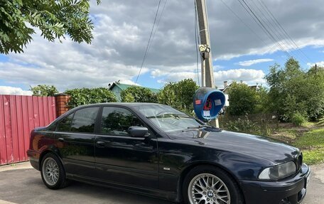 BMW 5 серия, 2001 год, 1 300 000 рублей, 1 фотография