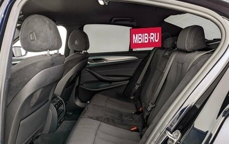 BMW 5 серия, 2019 год, 3 600 000 рублей, 26 фотография