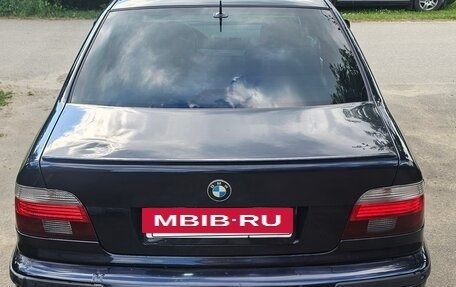 BMW 5 серия, 2001 год, 1 300 000 рублей, 3 фотография