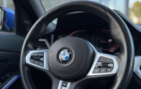 BMW 3 серия, 2019 год, 2 800 000 рублей, 15 фотография