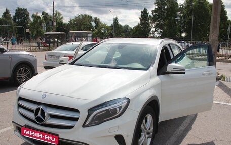 Mercedes-Benz GLA, 2014 год, 1 900 000 рублей, 4 фотография