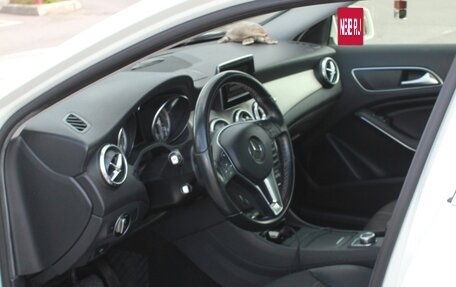 Mercedes-Benz GLA, 2014 год, 1 900 000 рублей, 13 фотография