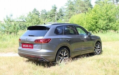 Volkswagen Touareg III, 2020 год, 4 899 000 рублей, 2 фотография