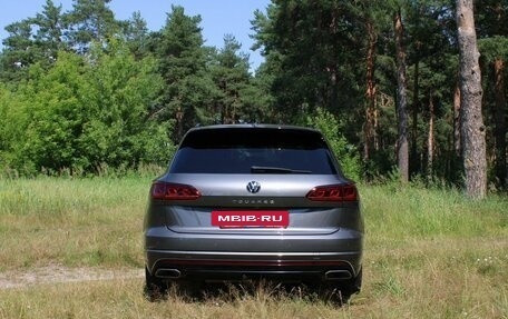 Volkswagen Touareg III, 2020 год, 4 899 000 рублей, 6 фотография