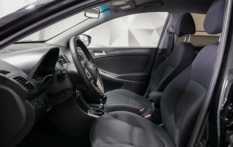 Hyundai Solaris II рестайлинг, 2014 год, 925 000 рублей, 5 фотография