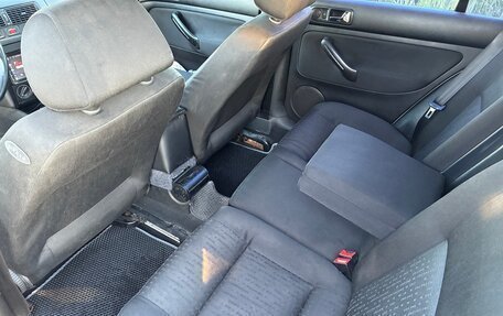 Volkswagen Golf IV, 2002 год, 389 000 рублей, 20 фотография