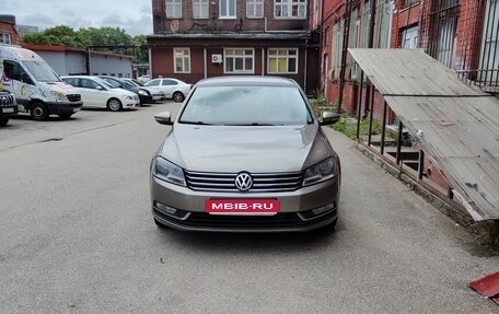 Volkswagen Passat B7, 2013 год, 1 050 000 рублей, 1 фотография