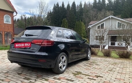 Audi A3, 2019 год, 1 290 000 рублей, 3 фотография
