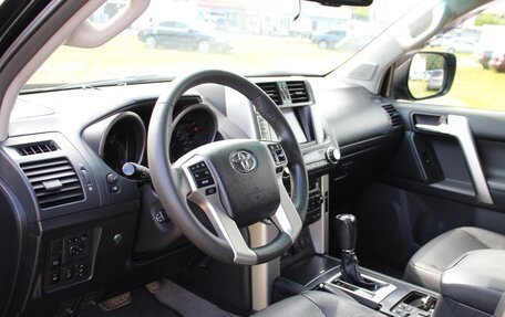 Toyota Land Cruiser Prado 150 рестайлинг 2, 2013 год, 3 150 000 рублей, 9 фотография