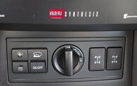 Toyota Land Cruiser Prado 150 рестайлинг 2, 2013 год, 3 150 000 рублей, 19 фотография