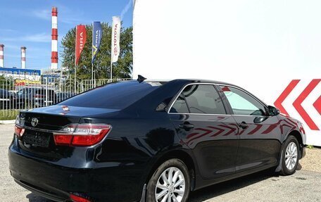 Toyota Camry, 2018 год, 2 250 000 рублей, 6 фотография