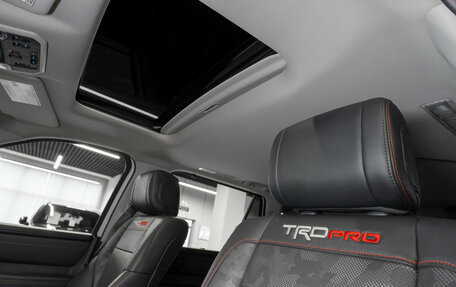 Toyota Sequoia, 2023 год, 12 900 000 рублей, 10 фотография