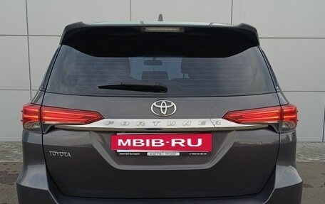 Toyota Fortuner II, 2021 год, 4 250 000 рублей, 6 фотография
