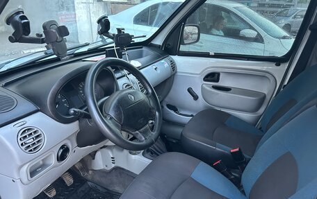 Renault Kangoo II рестайлинг, 2007 год, 310 000 рублей, 10 фотография