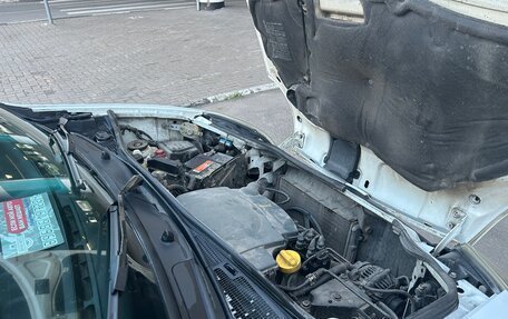 Renault Kangoo II рестайлинг, 2007 год, 310 000 рублей, 17 фотография