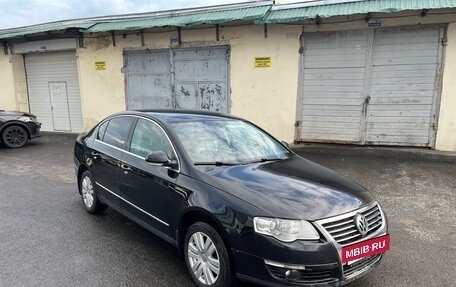 Volkswagen Passat B6, 2006 год, 555 000 рублей, 2 фотография