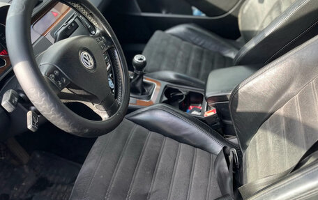 Volkswagen Passat B6, 2006 год, 555 000 рублей, 18 фотография