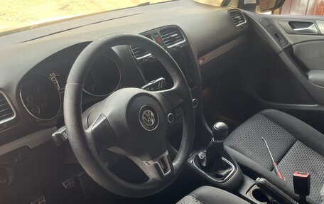 Volkswagen Golf VI, 2009 год, 550 000 рублей, 10 фотография