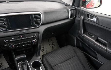 KIA Sportage IV рестайлинг, 2021 год, 2 649 000 рублей, 12 фотография
