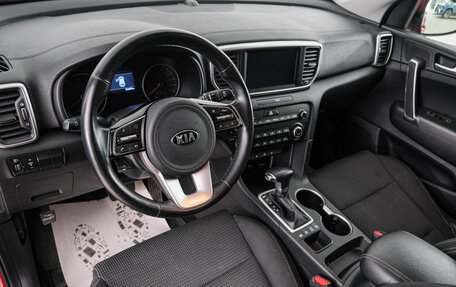 KIA Sportage IV рестайлинг, 2021 год, 2 649 000 рублей, 9 фотография