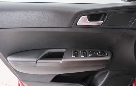 KIA Sportage IV рестайлинг, 2021 год, 2 649 000 рублей, 20 фотография