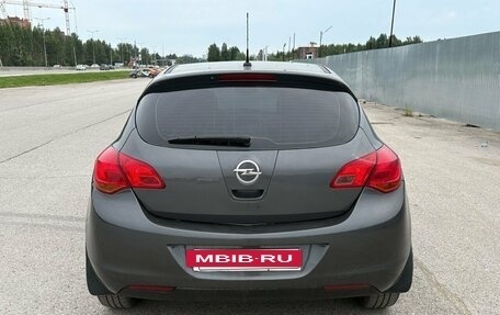Opel Astra J, 2011 год, 525 000 рублей, 3 фотография