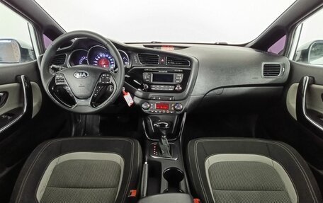 KIA cee'd III, 2015 год, 1 020 000 рублей, 10 фотография