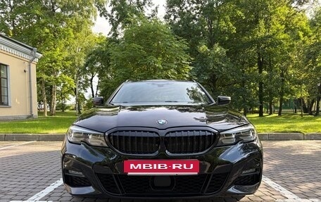 BMW 3 серия, 2020 год, 3 650 000 рублей, 2 фотография