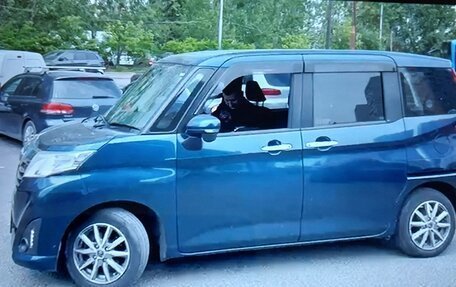 Toyota Roomy I, 2017 год, 1 040 000 рублей, 5 фотография