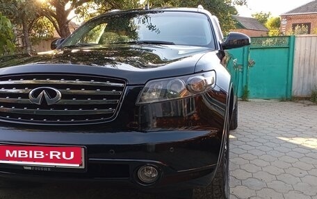 Infiniti FX I, 2005 год, 990 000 рублей, 4 фотография