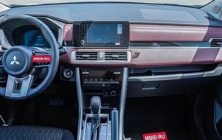 Mitsubishi Xpander, 2026 год, 2 680 000 рублей, 8 фотография