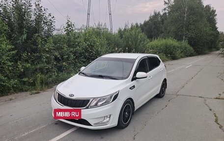 KIA Rio III рестайлинг, 2012 год, 700 000 рублей, 2 фотография