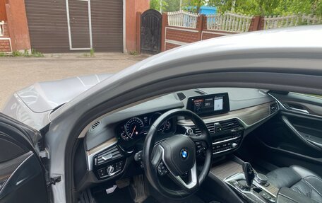 BMW 5 серия, 2018 год, 2 950 000 рублей, 3 фотография