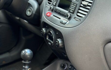 KIA Rio II, 2011 год, 430 000 рублей, 17 фотография