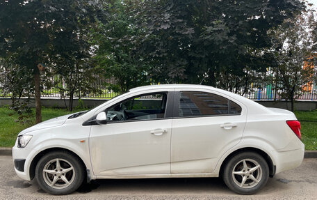 Chevrolet Aveo III, 2015 год, 770 000 рублей, 2 фотография
