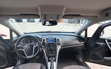 Opel Astra J, 2011 год, 460 000 рублей, 9 фотография