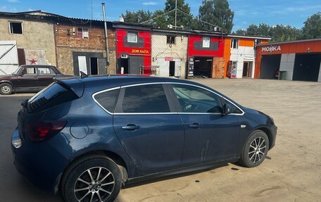 Opel Astra J, 2011 год, 460 000 рублей, 7 фотография