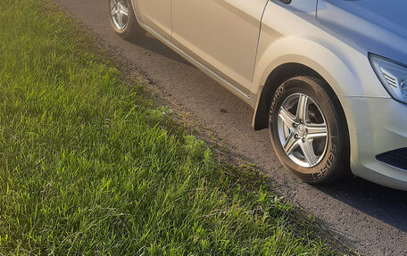 Ford Focus II рестайлинг, 2009 год, 600 000 рублей, 3 фотография