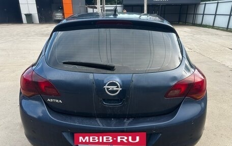 Opel Astra J, 2011 год, 460 000 рублей, 6 фотография